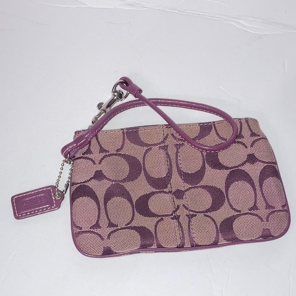 Coach purple wristlet - Picture 3 of 7